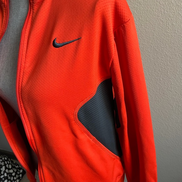 Nike Jacket - Picture 2 of 3